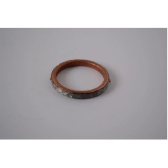Těsnění výfuku                                                                                                                                                                                                                                            