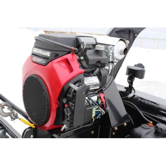 BERCOMAC PROFESIONÁLNÍ SNĚŽNÁ FRÉZA 66" (167 CM) HONDA MOTOR 22HP                                                                                                                                                                                         